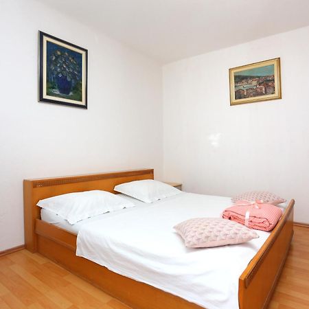 Rooms With A Parking Space Split - 17766 Camera foto